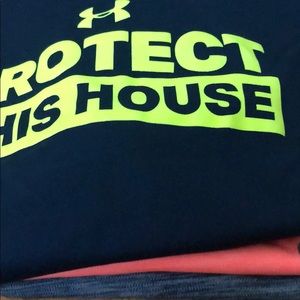 Boys Under Armour Shirts - Size YSM